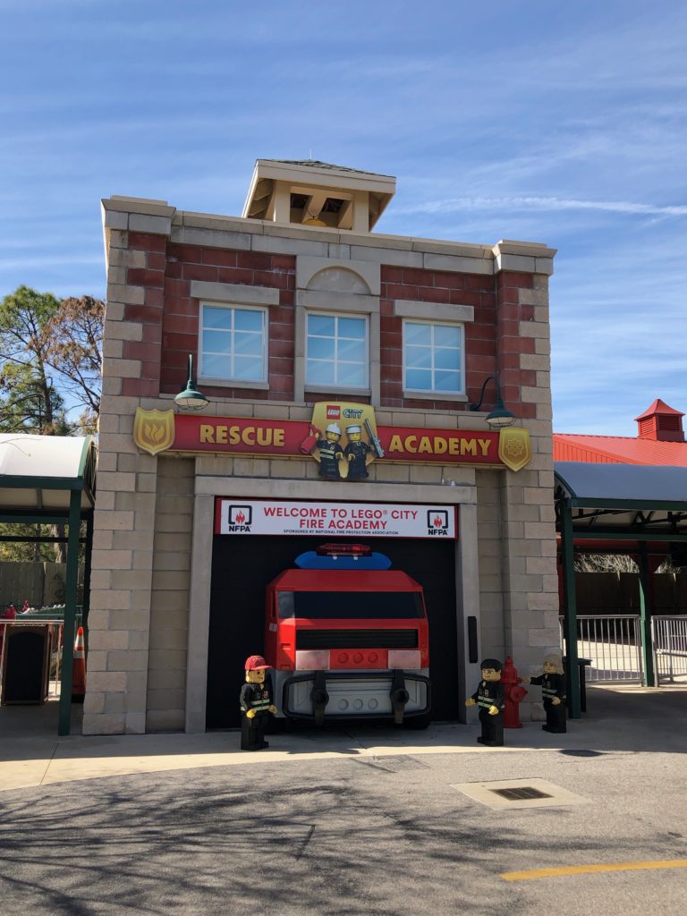 LEGO® City Fire Academy Entrance