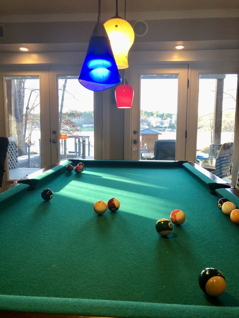 Pool table