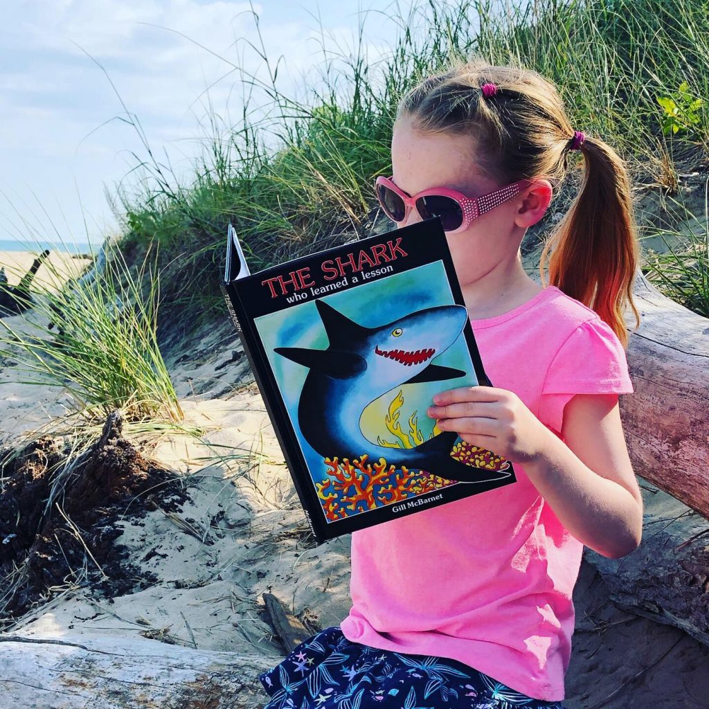 Hawaiian children's books by Gill McBarnet. The shark who learned a lesson.