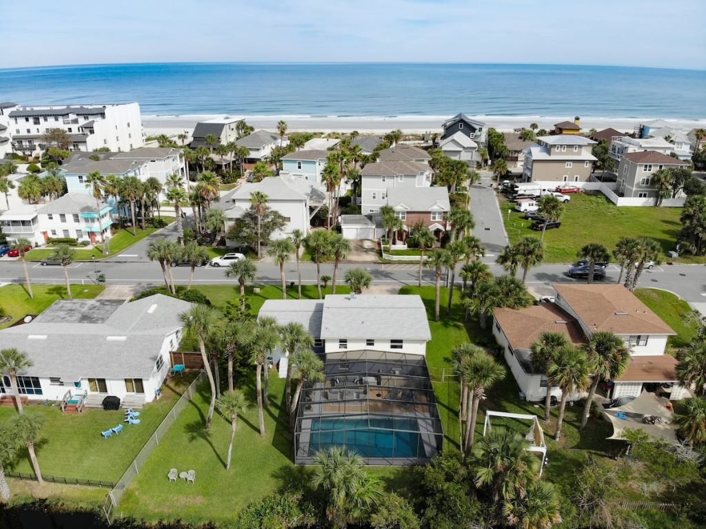 Arial photo of best family Airbnb Florida