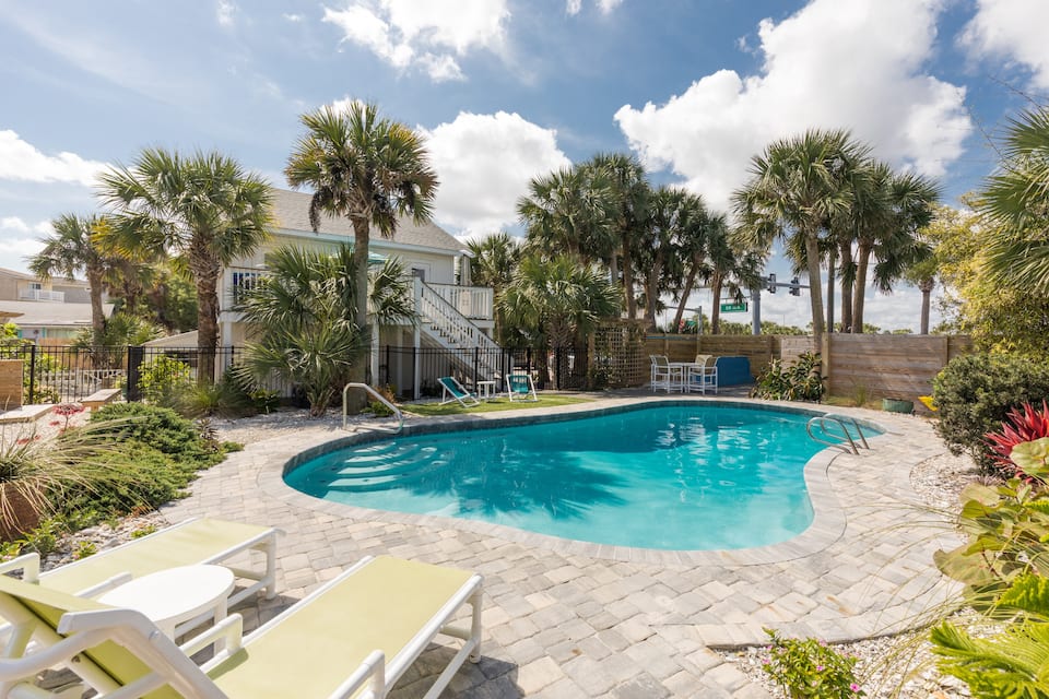 private pool in Florida