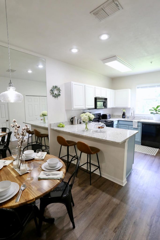 modern farmhouse kitchen