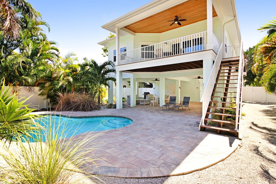 Backyard, private pool area.  Our choice for Best family Airbnb Florida, North end of Anna Maria Island