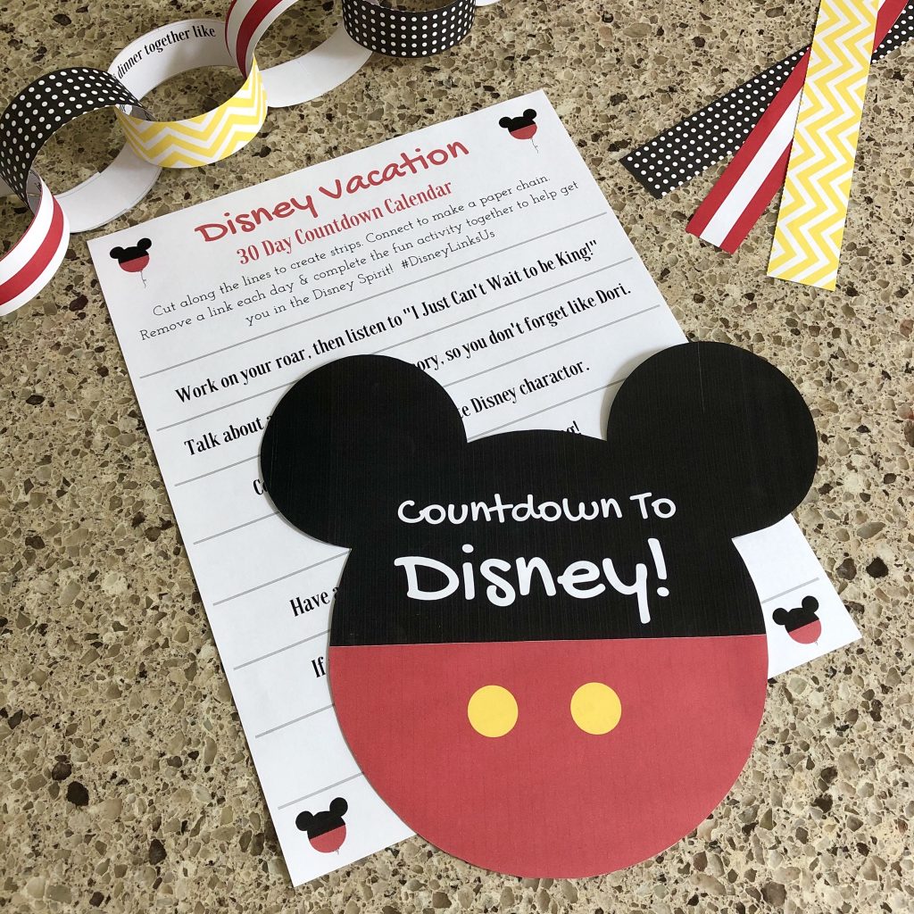 Free printable Disney Countdown Calendar.  What to bring to Disney World 