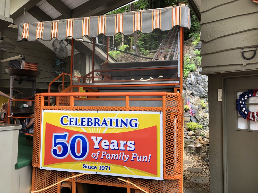 Hillbilly Golf Gatlinburg Incline rail car