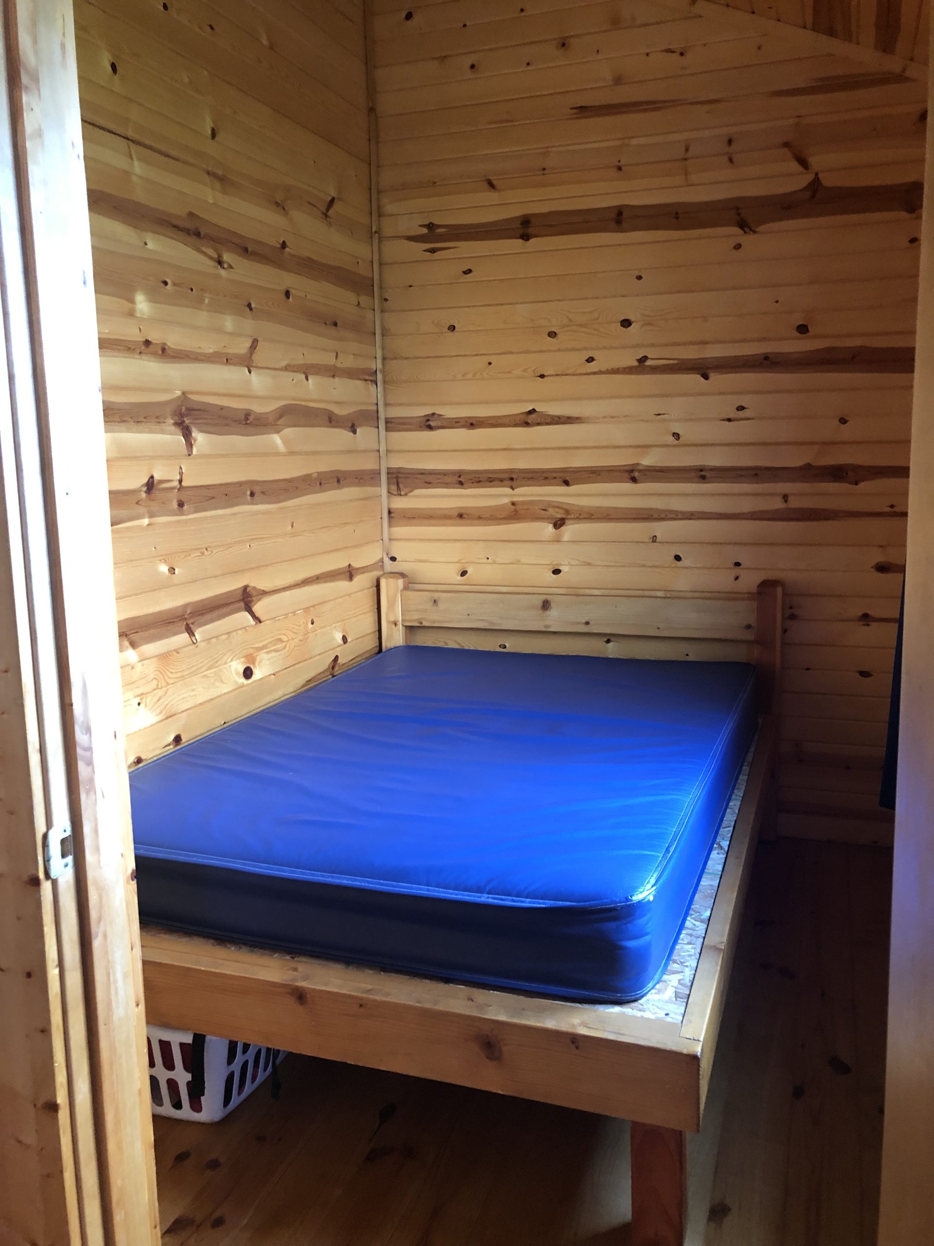 Ionia State Park Cabins - Walleye Bedroom 2